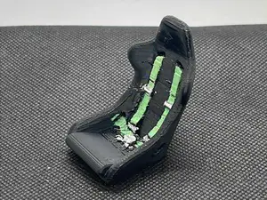 racearo seat