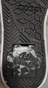 Heelys Heel Plugs - Flat Style - Single-wheeled - Small Replacement