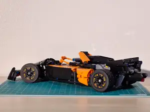 Realistic wheels - Legò McLaren Formula E 42169