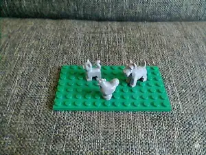 Assorted LE GO animals V2 and minifig hair