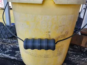 Comfy 5 Gallon Bucket Handle V2