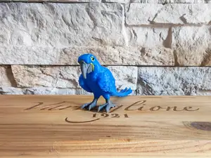 Schleich Realistic Macaw Ara Hyacinth