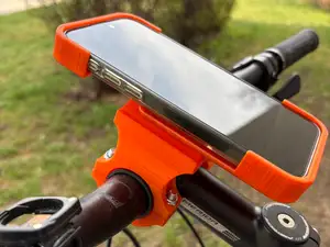 Phone holder (customizable)