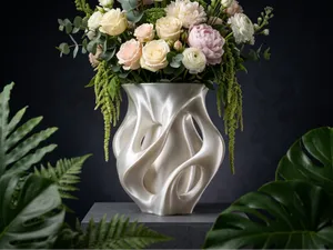 LumaRibbon Vase – Organic Openwork Flower Vase