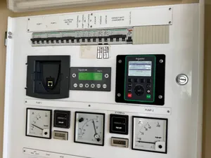 Schneider Electric Screen adapter plate