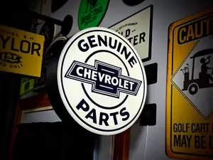 CHEVROLET - 2-Sided Gas Station Lightbox Sign