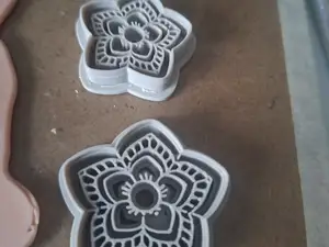 cortador de arcilla florcanivora
