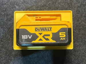 Dewalt 5AH Battery Gridfinity Bin