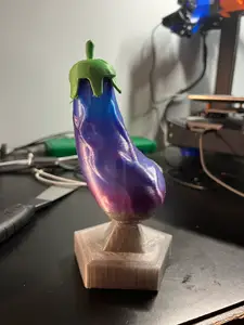 Veiny Egg Plant Trophy