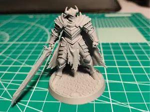 Knight - Dragon Slayer Armour - Sword - D&D Mini