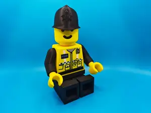 UK Police Brick Man (500%)