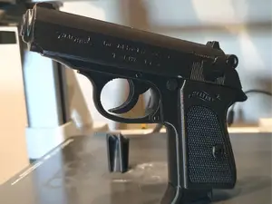 Walther PPK Starre Replika wenig Supports