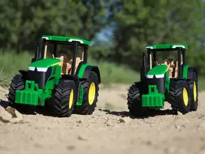 John Deere 7R 350 Tractor 1:24 Scale