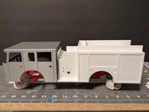 Fire truck cab, chassis, & pumper body (1/25)