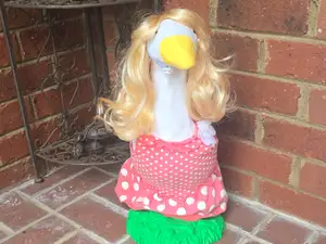 FULL Size Porch Goose