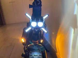 Mounting bracket for headlights on G2 Master