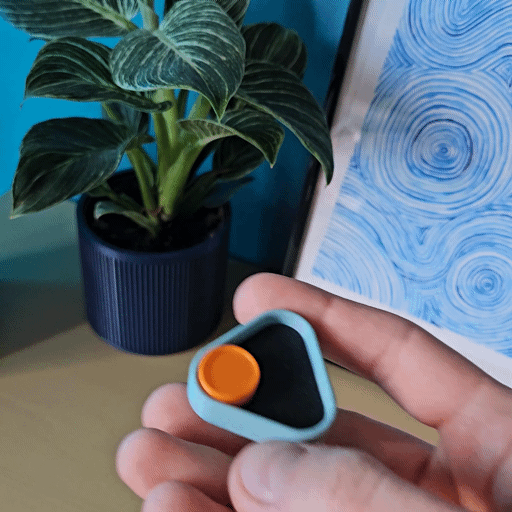 ADHD Killer - Triangle Magnetic Fidget Slider
