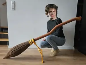Life size Nimbus 2000 with working stand