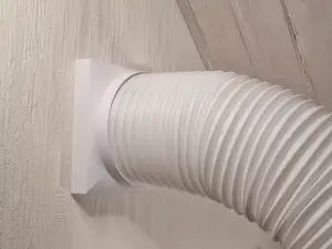 Adapter for 150mm Flexible hose to Fresh Wall vent