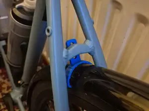 Bike mudguard bridge