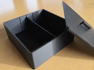 Aufbewahrungsbox mit Deckel