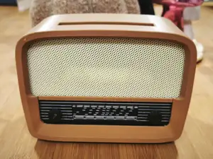 Radio vintage haut-parleur téléphone