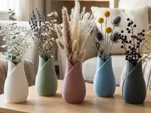 Tulip Vase - Modern Japandi Decor
