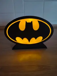 Batman logo lightbox with or without ams