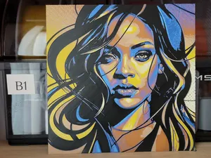 Rihanna Hueforge/Chroma Canvas 200x200 mm
