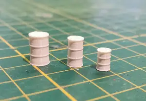 H0 1:87 scale 200L, 160L and 60L Oil drums/barrels