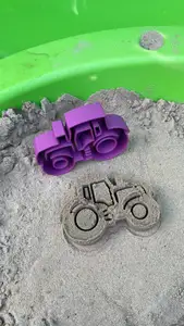 Tractor sand mold