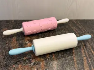 Kid’s Rolling Pin for Playdough and Clay