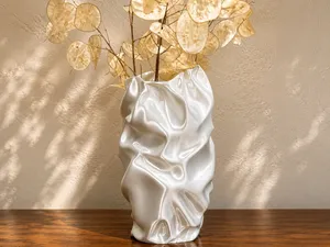 Silk Wave pot for plants