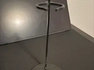 Puppenständer / Doll Stand
