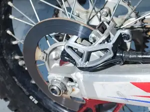 protezione pinza posteriore Honda CRF