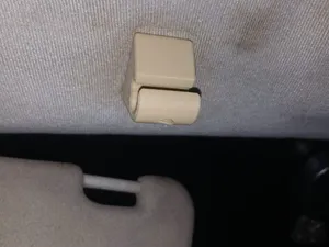 Opel Kadett & Corsa Sun Visor Clip Replacement