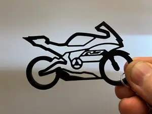 LLavero Yamaha R7