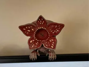 Demogorgon Chibi monitor buddy