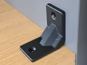 Möbelwinkel Schrankwinkel Befestigung Fach