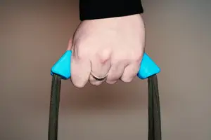 EasyCarry Ergonomic Bag Handle