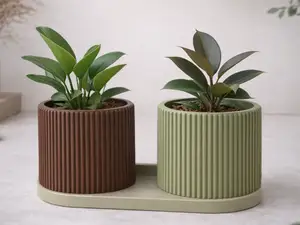 Modern Ribbed Plant Pot with Drainage (Japandi)