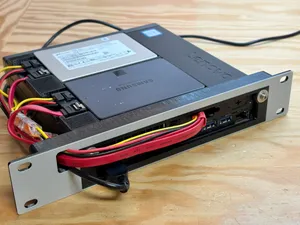 ThinkCenter 10 inch rack mount