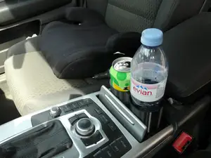 Getränkehalter für Audi A6 C6