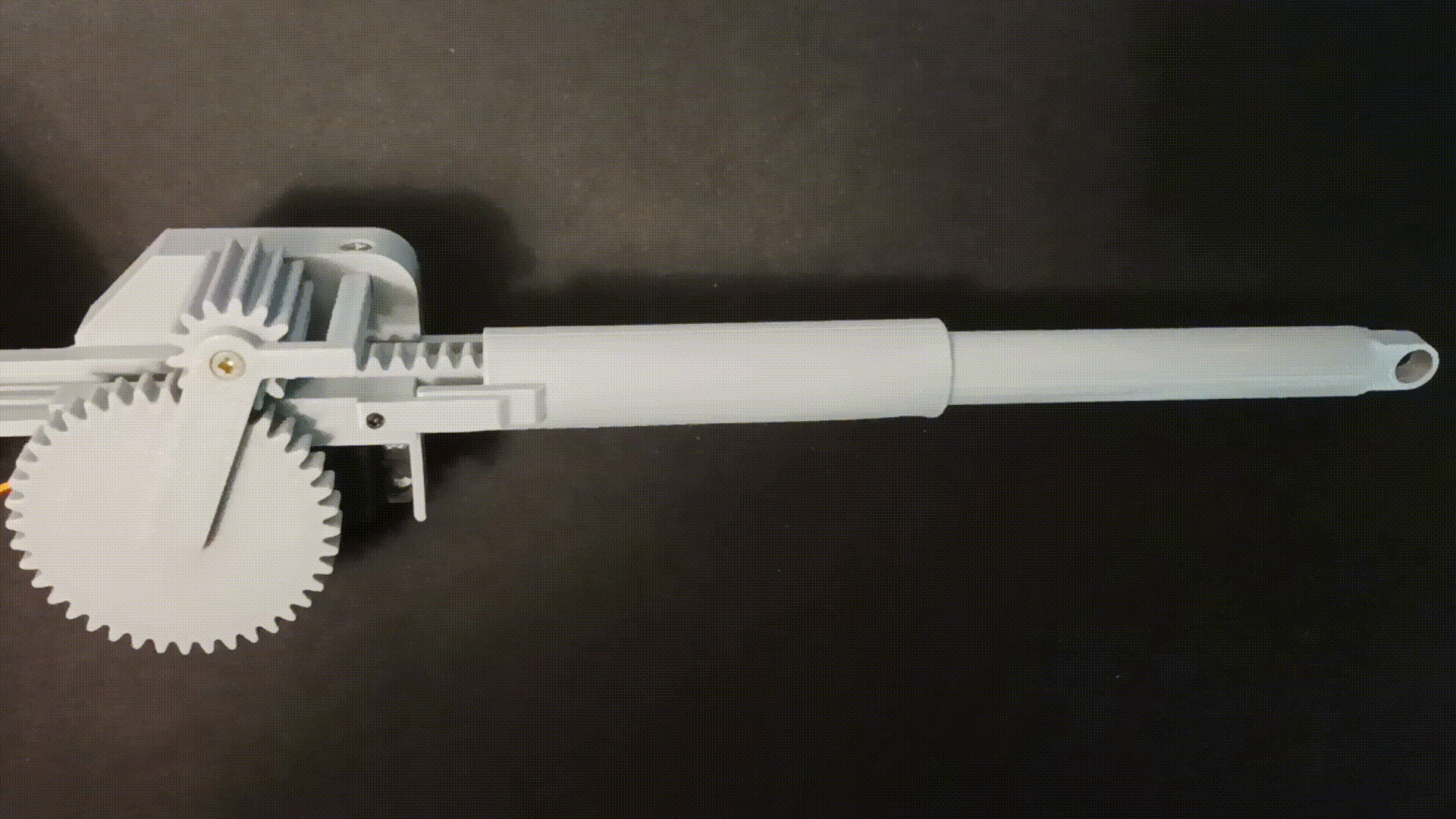 Linear actuator (v2) with MG996R servo (180°)