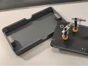 Omnifixo magnetic case