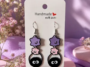 Pendientes Kawaii Susuwatari con Estrellas