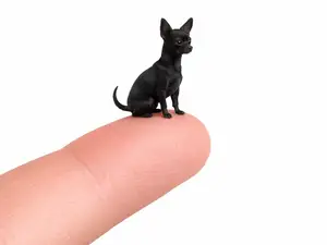 Chihuahua Sitting 30mm – Mini Dog