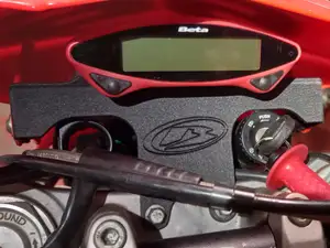 Beta 50 RR Supporto faro e mascherina anteriore