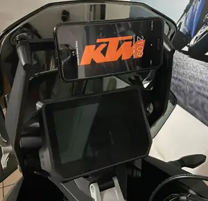 KTM 1290 - Inner Windshield Bar Mount
