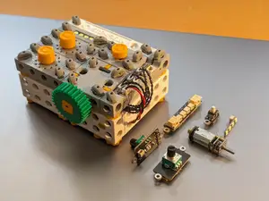 STEMFIE Bambu Lab DIY Electronics Demo